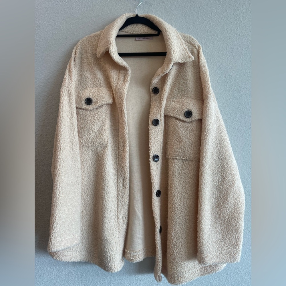 Never Worn! Sherpa Shacket With Pockets Size S - image 1